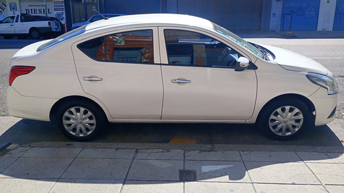 Nissan Versa 1.6 Sense Mt