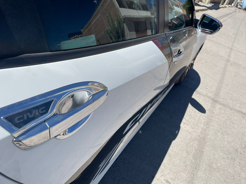 Honda Civic 1.5 Turbo Touring I-style Cvt