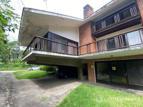 Imagen 2 de 19 de Casa En San Rafael, 4 Dormitorios