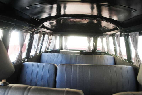 Volkswagen Kombi Standard 1.6 4p