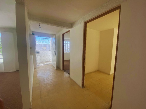 Casa En Renta En Colonia Atlacomulco De Fabela Centro, Atlacomulco, Estado De México