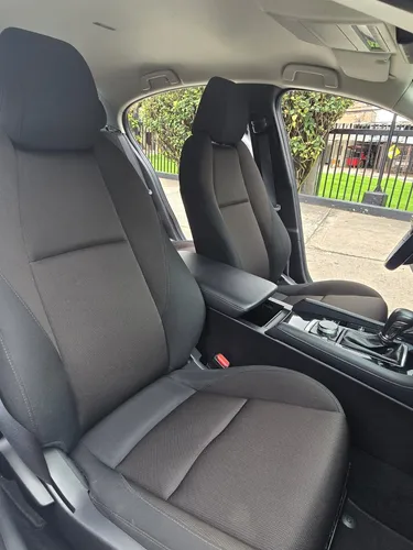 Mazda 3 2.0 Touring MHEV