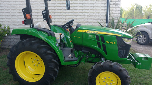 Tractor John Deere 3036, 4x4 , 36 Hp