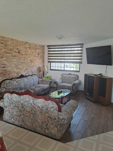 Se Vende Casa De Recuperación Bancaria En C. 62 Poniente, Col. Cuauhtemoc, Puebla. Arf