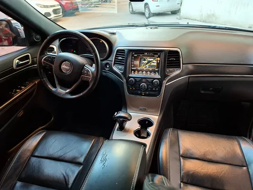 Jeep Grand Cherokee 5.7 Limited Lujo 4x2 Mt