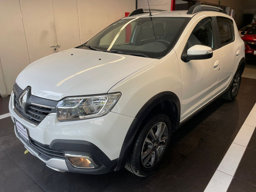 Renault Stepway 1.6 Intense At