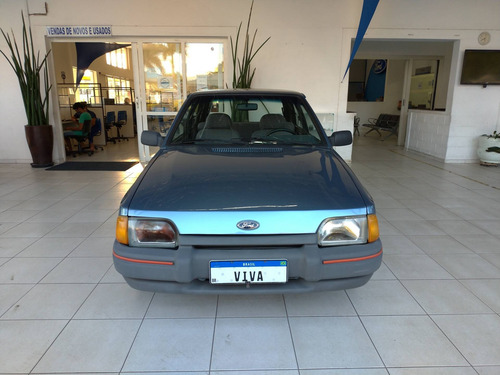 Imagem 2 de 9 de Ford Escort 1.6 L 8v Gasolina 2p Manual