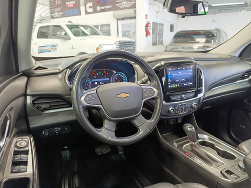 2020 Traverse Lt