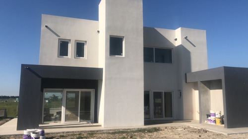 Imagen 10 de 10 de Casas Americanas Premoldeadas En 30 Dias