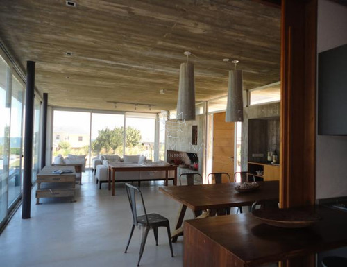 Casa En Punta Ballena, Tio Tom