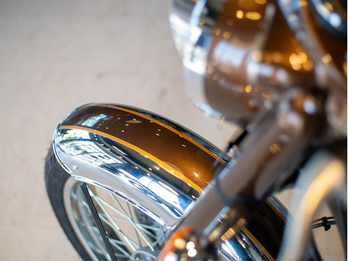 Imagen 7 de 25 de Royal Enfield Classic 350 Reserva