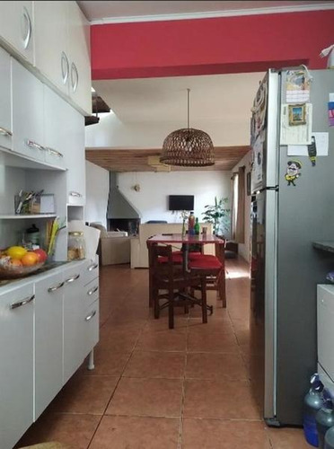 Casa - Buceo. Con Patio Y Garaje