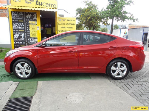 Imagen 4 de 15 de Hyundai Elantra Gls I35