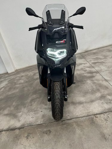 C 400 X