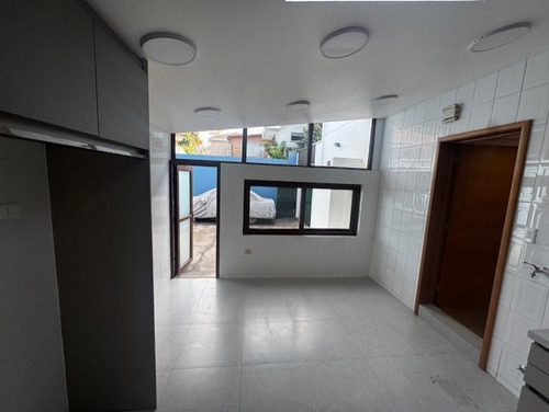 Casa Remodelada, Esta Nueva