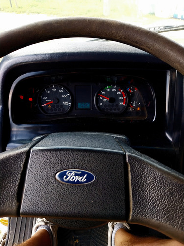 Ford Cargo 1722 Tractor (2012)