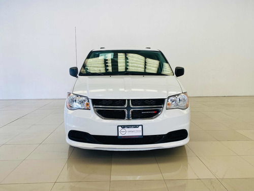 Imagen 3 de 15 de Dodge Grand Caravan 2019 3.7 Sxt+ At
