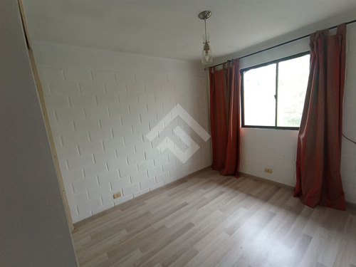 Casa En Venta De 3 Dorm. 2 Baños Portal Oeste En Cerrillos