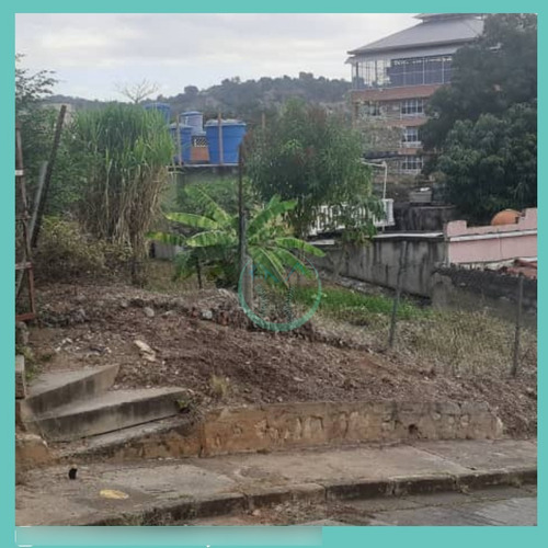 Imagen 3 de 5 de Terreno En Venta En El Centro De Charallave