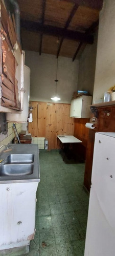 Casa Chica Para Reformar, Sobre Lote 200 M2 En Ituzaingó