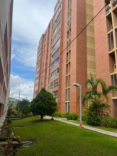 Towhouse Duplex En Hacienda El Encantado (macaracuay)