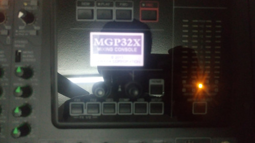 Consola De Sonido Yamaha Mgp32x No Mackie Soundcraft