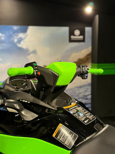 Kawasaki Jet Ski Stx 160 X