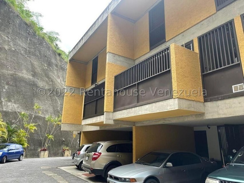 Imagen 1 de 24 de Lmgc Vende Espectacular Townhouse En Lomas De Prados Del Este Cod: 23-2680