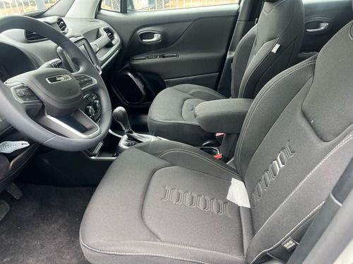 Jeep Renegade 1.8 Sport At6