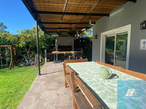 Imagen 26 de 26 de Venta Casa Bella Vista, Lote 628 Mts²