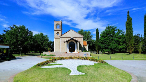 Liquido Parcela En Cementerio Lomas De Villa Allende