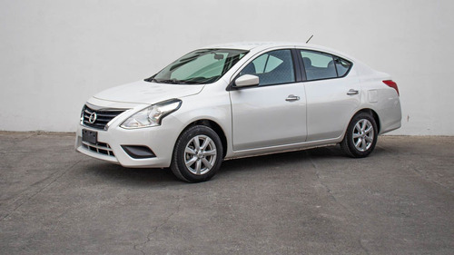 Nissan Versa 1.6 Sense Mt