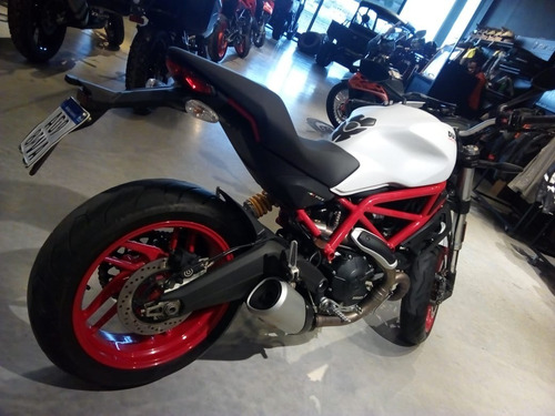 Imagen 3 de 15 de Ducati Monster 797 2018 8000km