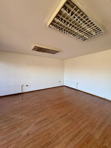 Oficina 2 Privados, Pleno Centro, Barros Arana