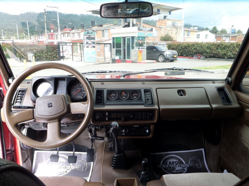 Chevrolet Trooper 2.6 Dlx 4x4