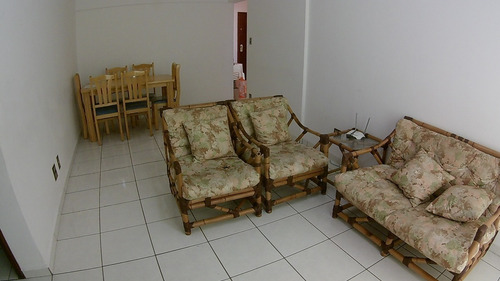 Imagem 9 de 21 de Apartamento 2 Dormitórios Prédio Frente Mar Praia Grande.
