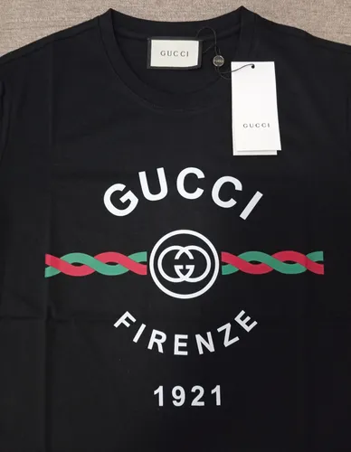 Playera negra online gucci