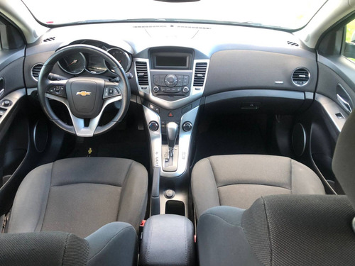 Imagem 9 de 10 de Chevrolet Cruze 1.8 Lt 16v Flex 4p Automático