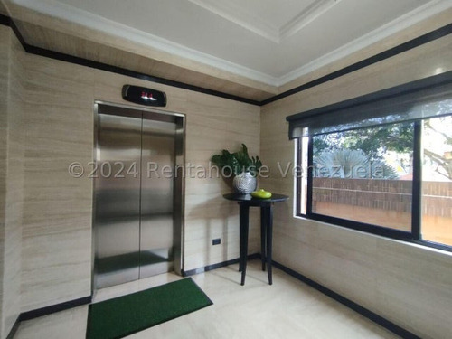La Trigaleña Pewnhouse En Venta Ubicado En La Trigaleña Valencia Carabobo Venezuela Cod 24-16836 Eloisa Mejia