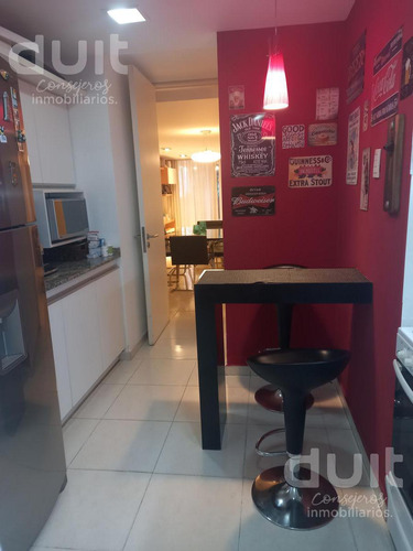 Departamento Semipiso En Excelente Estado En Nueva Córdoba