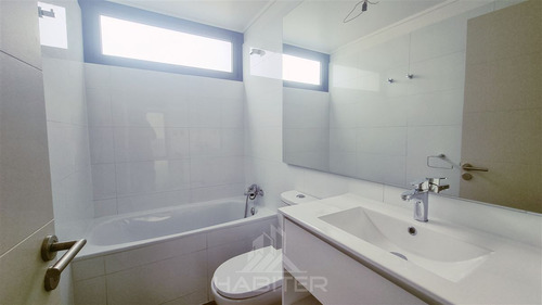 Townhouse 4 Dormitorios - 3 Baños , Amplia Terraza