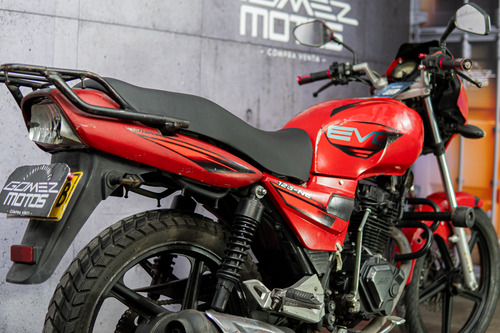 Akt Evo 125 2010
