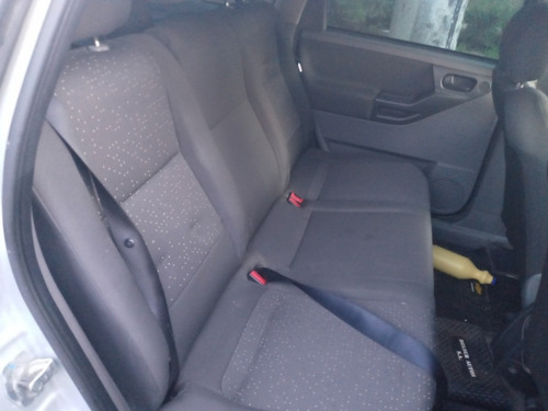 Volkswagen Fox 1.6 Confortline Pack 2011