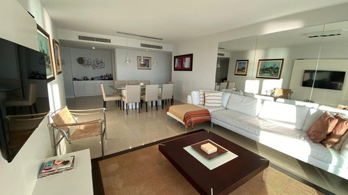 Imagen 6 de 24 de Torre Aquarela , 3 Dorm, Vista Y Los Mejores Servicios - Playa Mansa