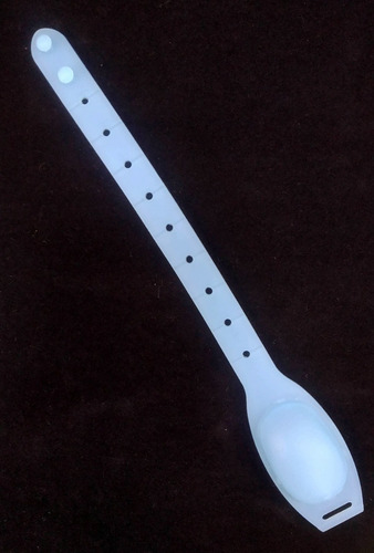 Imagen 5 de 8 de Pulsera Silicona Para Gel Sanitizante Unisex Con Recargador