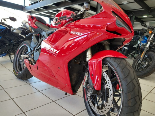 Imagem 10 de 12 de Ducati 1198