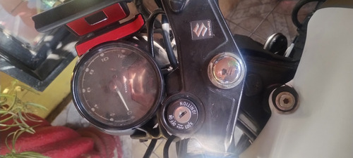Suzuki Inazuma Modificada Estilo Scrambers 250cc