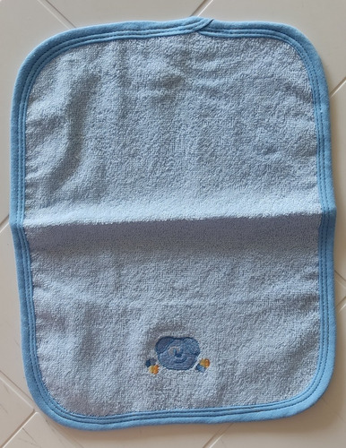 Conjunto De Paños De Bebé Ovejita: Capuchon Babero Pañito