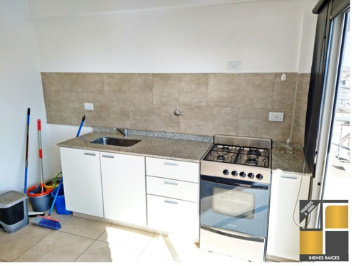 Imagen 8 de 13 de Departamento En Venta En Valentin Alsina