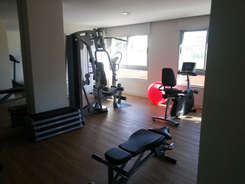 Venta De Apartamento 2 Dormitorios En Brava, Punta Del Este.